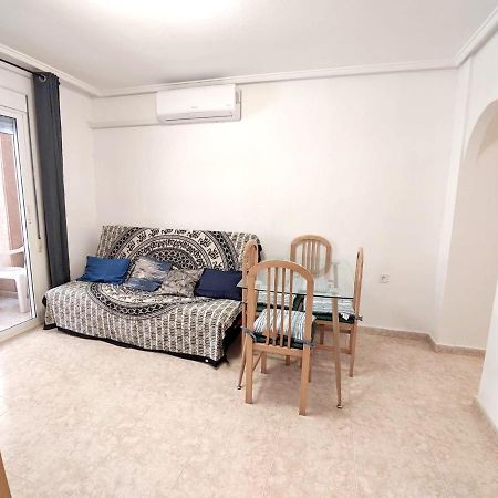 Modern Apartment 3Mins Walk To Playa Del Cura Beach Torrevieja Exteriér fotografie