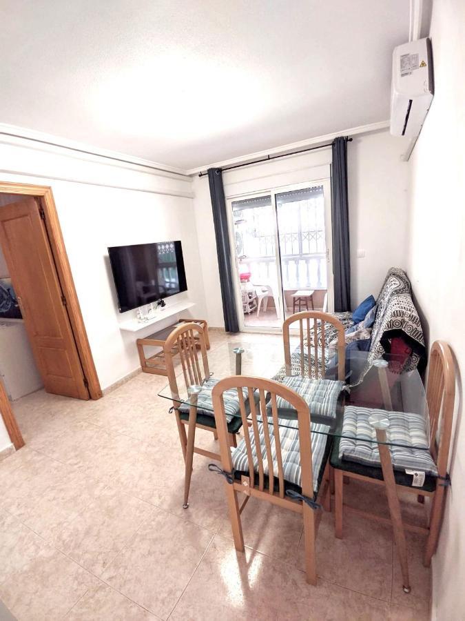 Modern Apartment 3Mins Walk To Playa Del Cura Beach Torrevieja Exteriér fotografie